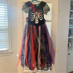 Chasing Fireflies Girls’s costume, size 12, perfect condition! Skeleton Queen
